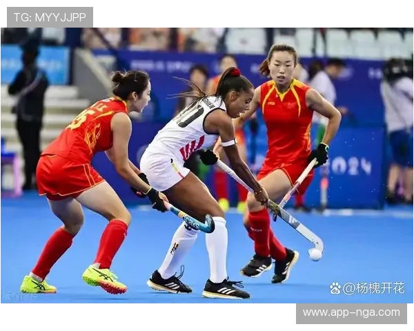 第十五届全运会女子曲棍球7-8名次赛：重庆3-1战胜上海