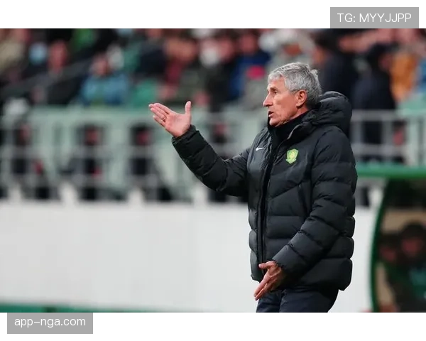 成都蓉城迎战北京国安:高位压迫体系将受防守反击考验 成都蓉城迎战北京国安:高位压迫体系将受防守反击考验